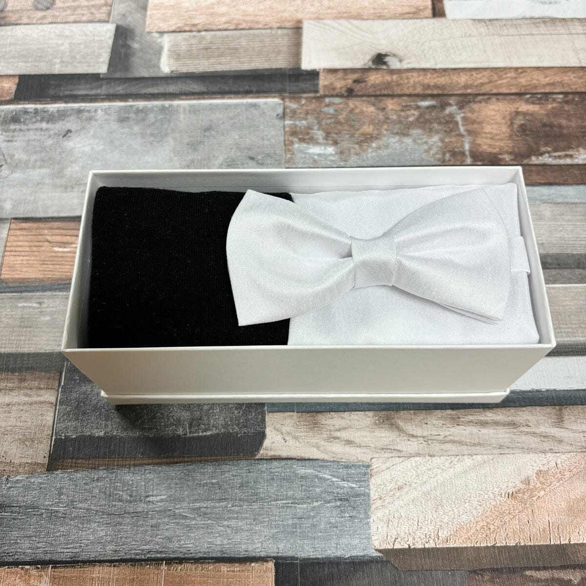 White Shantung Bow Tie & Socks Boxed Gift Set - Gift Sets - 