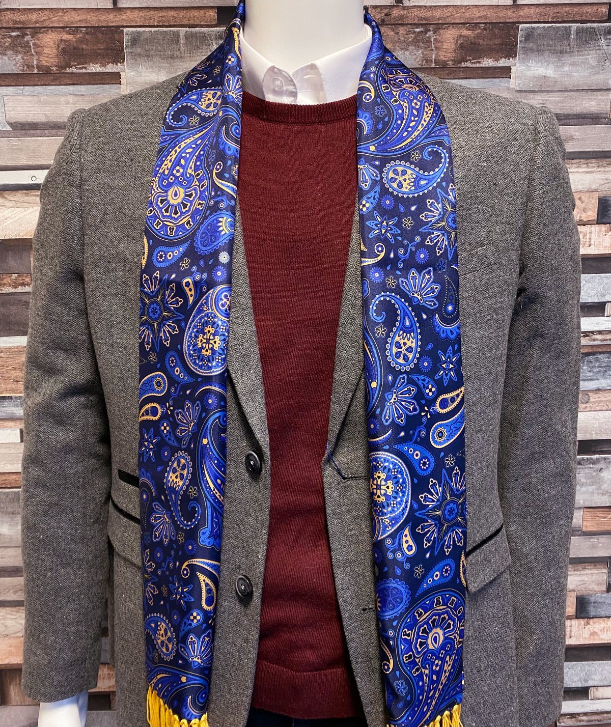 Smart scarves clearance